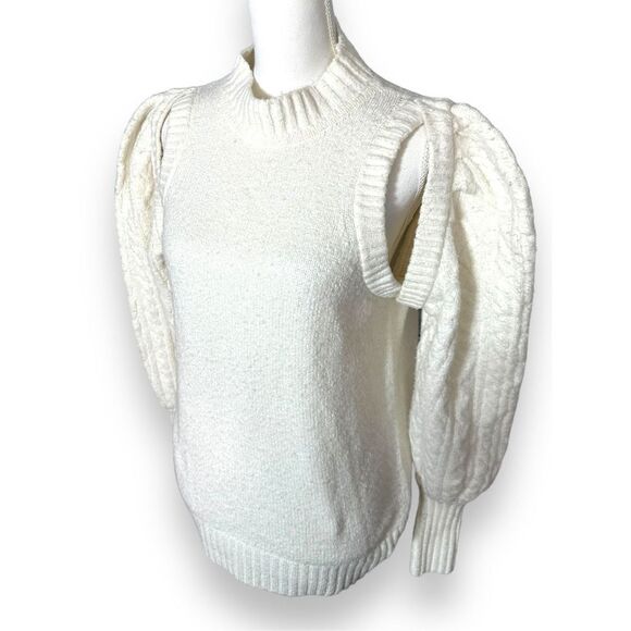 Design History Cut Out Sleeve Soft Cozy Sweater M NWT - Picture 2 of 5